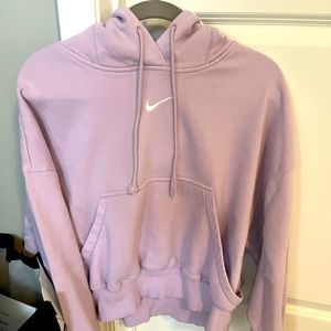 Nike women’s lavender hoodie XS.